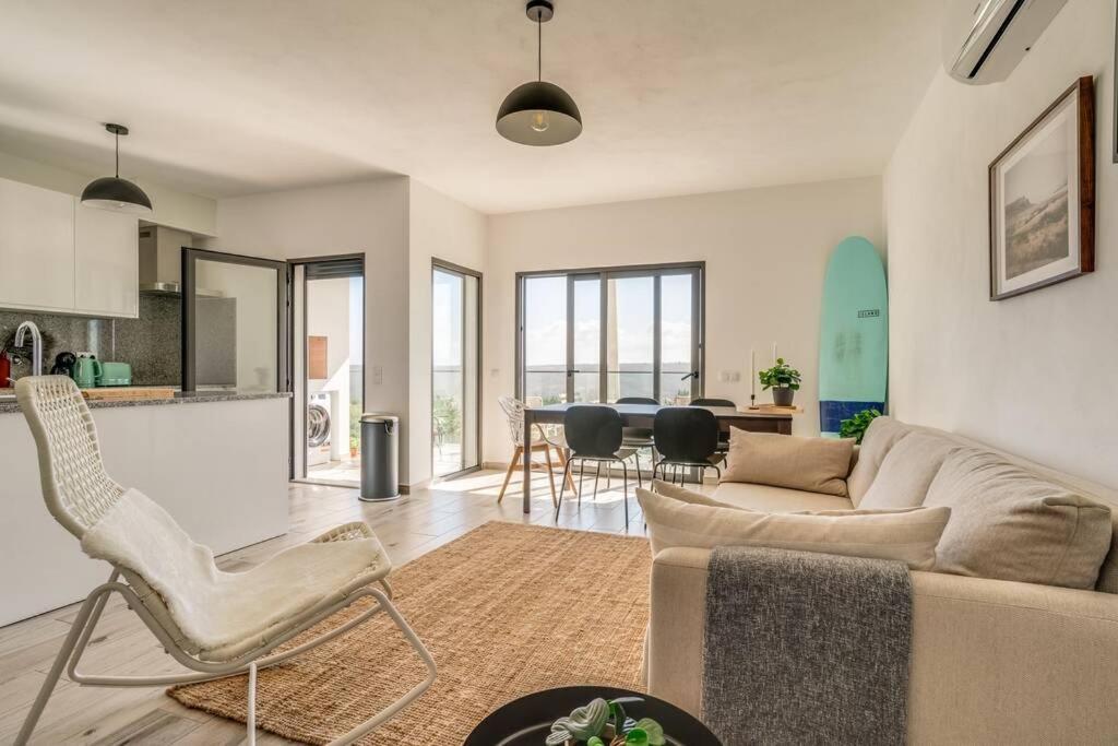Apartamento Happiness - Brand New 2 bed Apt. Aljezur Exterior foto